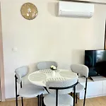 Comfy With Garden, Family Friendly In فتحية