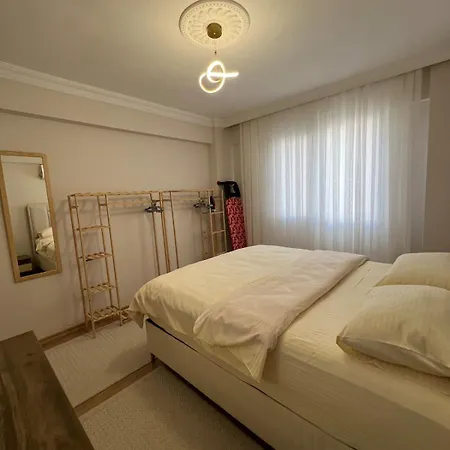 Comfy With Garden, Family Friendly In Apartment Fethiye