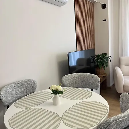 Apartment Comfy With Garden, Family Friendly In Fethiye
